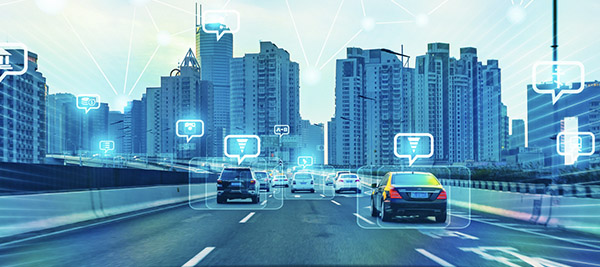 Compatible avec la reconnaissance dans tous les environnements : jour, nuit, forte luminosité, parking souterrain, etc.